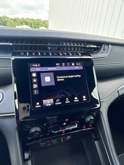 2024 Jeep Grand Cherokee L Altitude 4x2