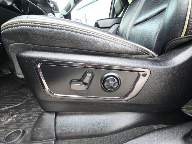 2023 RAM 1500 Limited Crew Cab 4x4 5'7" Box