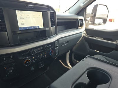 2026 Ford Super Duty F-350 SRW XL