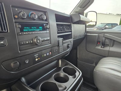 2024 Chevrolet Express Passenger 3500 1LS