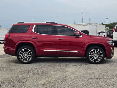 2023 GMC Acadia Denali