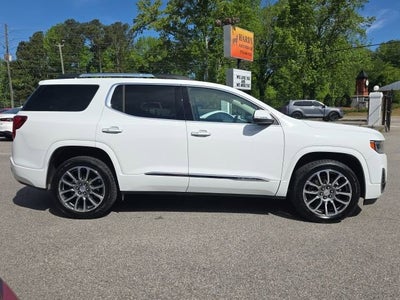 2023 GMC Acadia Denali
