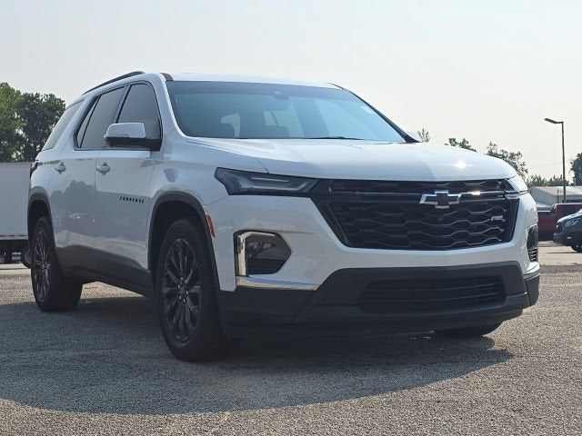 2023 CHEV TRAV NA