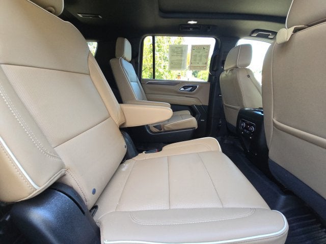 2023 Chevrolet Suburban Premier - Photo 17