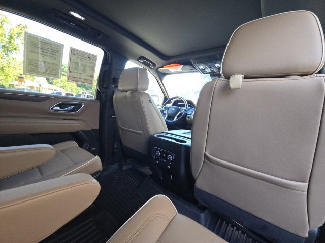 2023 Chevrolet Suburban Premier - Photo 19