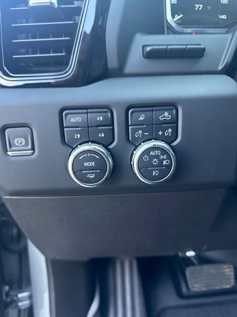 2024 GMC Sierra 2500 HD AT4X