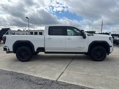 2025 GMC Sierra 2500 HD AT4