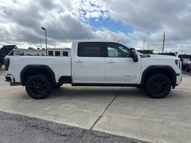 2025 GMC Sierra 2500 HD AT4