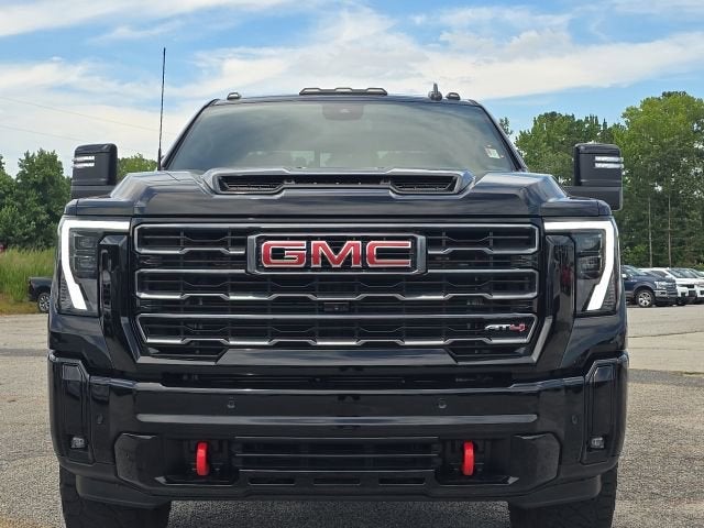2025 GMC Sierra 2500 HD AT4