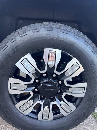 2025 GMC Sierra 2500 HD Denali