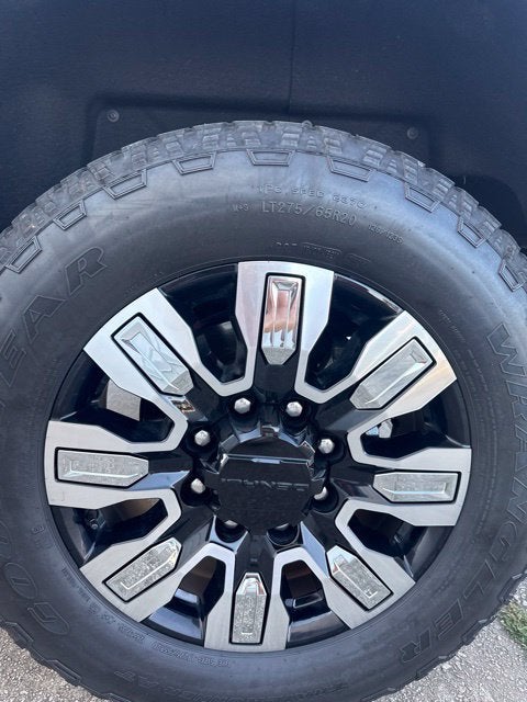 2025 GMC Sierra 2500 HD Denali