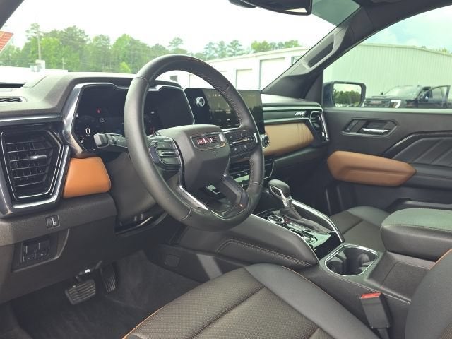 2024 GMC Canyon AT4