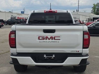2024 GMC Canyon AT4