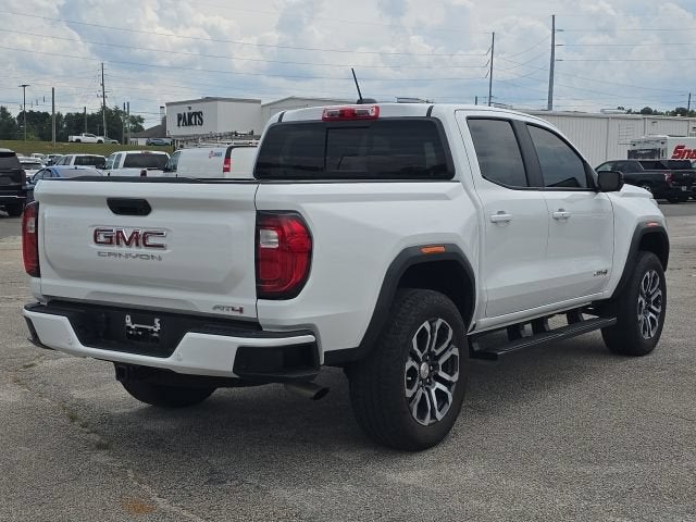 2024 GMC Canyon AT4