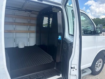 2025 GMC Savana Cargo Work Van