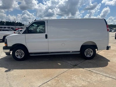 2025 GMC Savana Cargo Work Van