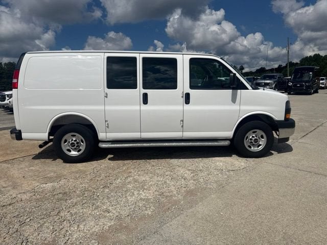 2025 GMC Savana Cargo Work Van