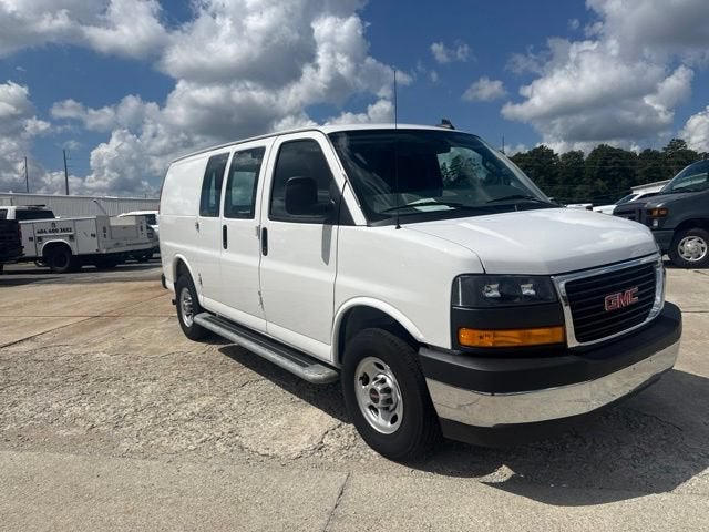 2025 GMC Savana Cargo Work Van