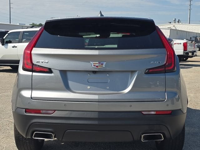 2023 Cadillac XT4 Luxury