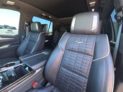2025 Cadillac Escalade Sport Platinum