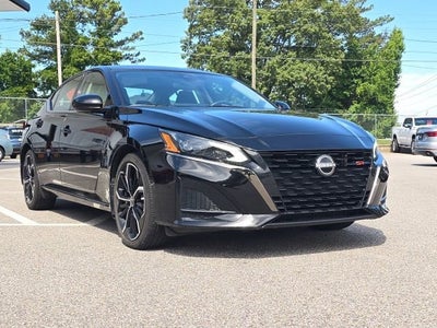 2024 Nissan Altima SR FWD