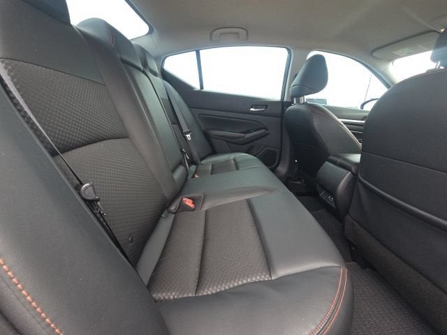 2025 Nissan Altima SR FWD
