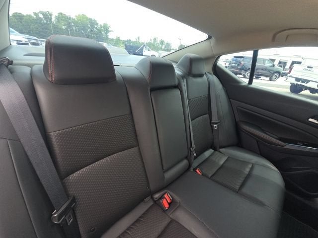 2025 Nissan Altima SR FWD