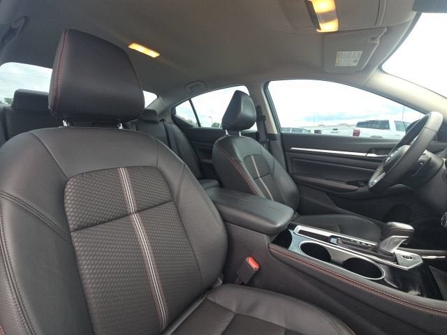 2025 Nissan Altima SR FWD
