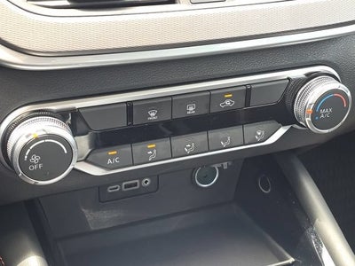 2025 Nissan Altima SR FWD