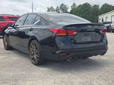 2025 Nissan Altima SR FWD