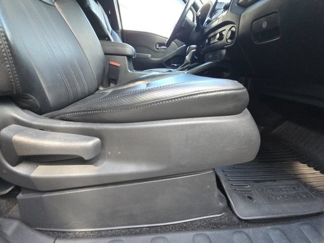 2022 Nissan Frontier Crew Cab PRO-4X 4x4