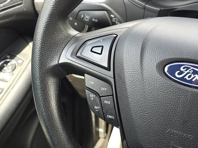 2023 Ford Edge SE