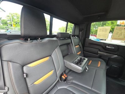 2022 GMC Sierra 1500 Limited AT4