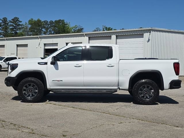 2025 GMC Sierra 1500 AT4X
