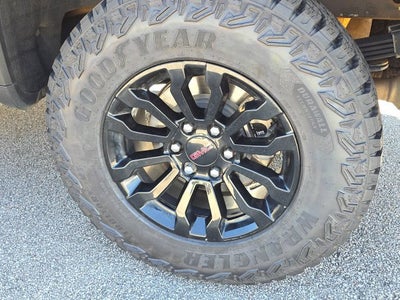 2023 GMC Sierra 1500 AT4X