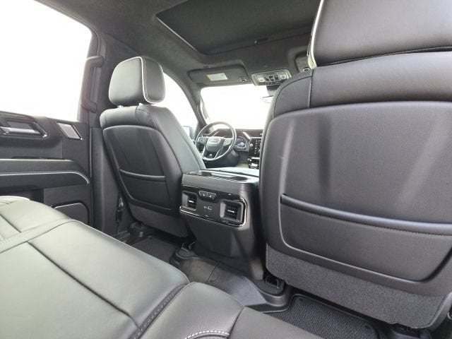 2025 GMC Sierra 1500 AT4X