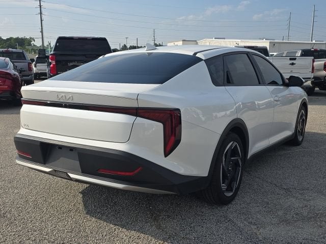 2025 Kia K4 EX