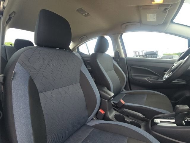 2024 Nissan Versa 1.6 SV