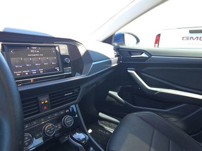 2023 Volkswagen Jetta SE