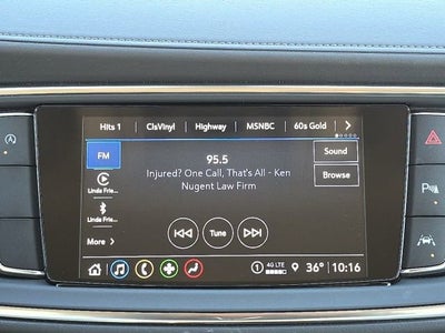 2023 Buick Enclave Essence