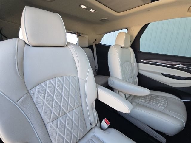 2022 Buick Enclave Avenir