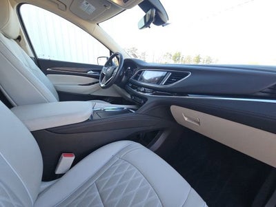 2022 Buick Enclave Avenir