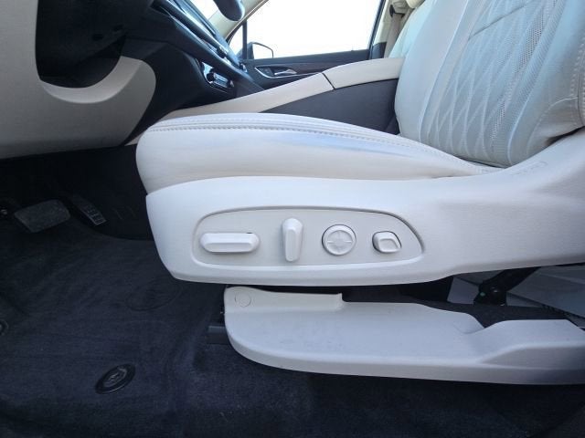 2022 Buick Enclave Avenir