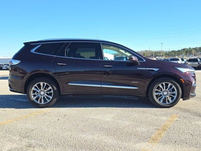 2022 Buick Enclave Avenir
