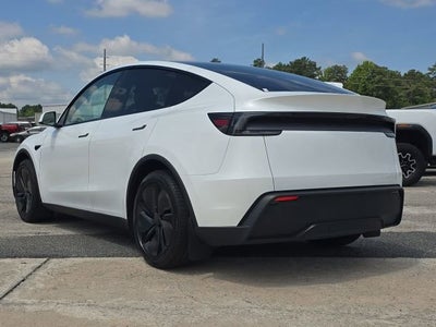 2026 Tesla Model Y Premium