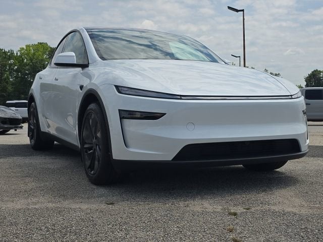 2026 Tesla Model Y Premium