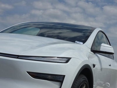 2026 Tesla Model Y Premium