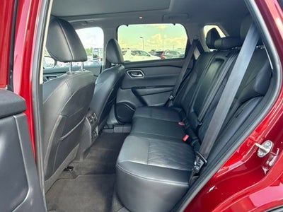 2025 Nissan Rogue Platinum FWD