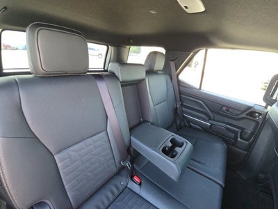 2025 Toyota 4Runner Hybrid Platinum