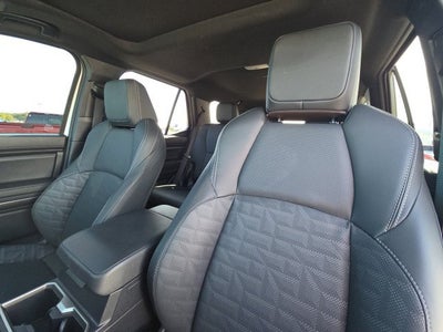 2025 Toyota 4Runner Hybrid Platinum